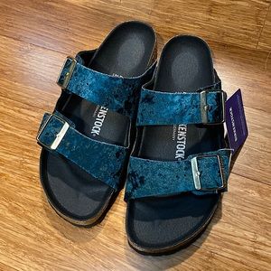 NWT Velvet Green Birkenstocks